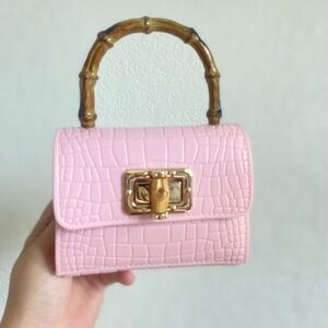 Mini Pink Faux Crocodile Jelly Purse 💖